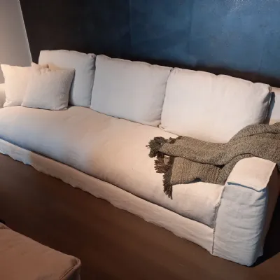 Divano Loll 14: moderno, 4 posti, prezzo riservato.