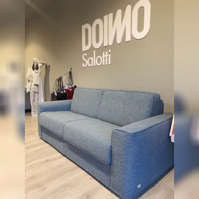 Divano letto modello Tito di Doimo salotti in offerta