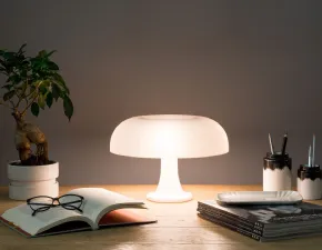 Lampada Artemide Nessino lampada da tavolo bianco a PREZZI OUTLET