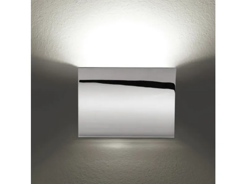 Lampada da parete stile Design Pochette alluminio a Flos a prezzi outlet