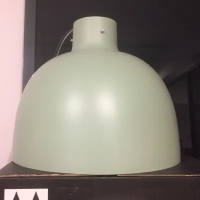 Scopri la lampada Kartell da soffitto con ribasso esclusivo!