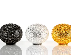 Lampada da tavolo in plastica Planet Kartell a prezzo scontato