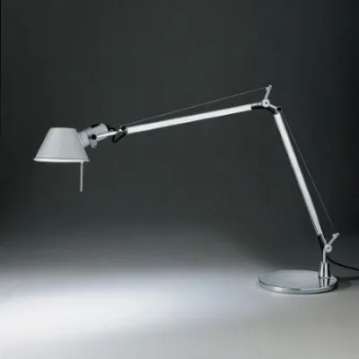 Lampada da tavolo stile Design Tolomeo  Artemide scontato