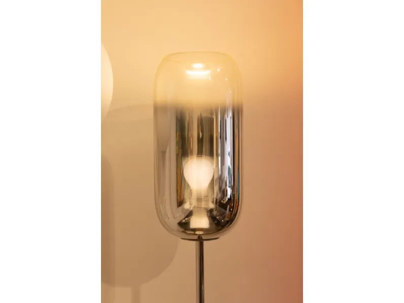 Lampada da terra in vetro Gople finitura lucida /argento vetro murano  Artemide a prezzo Outlet