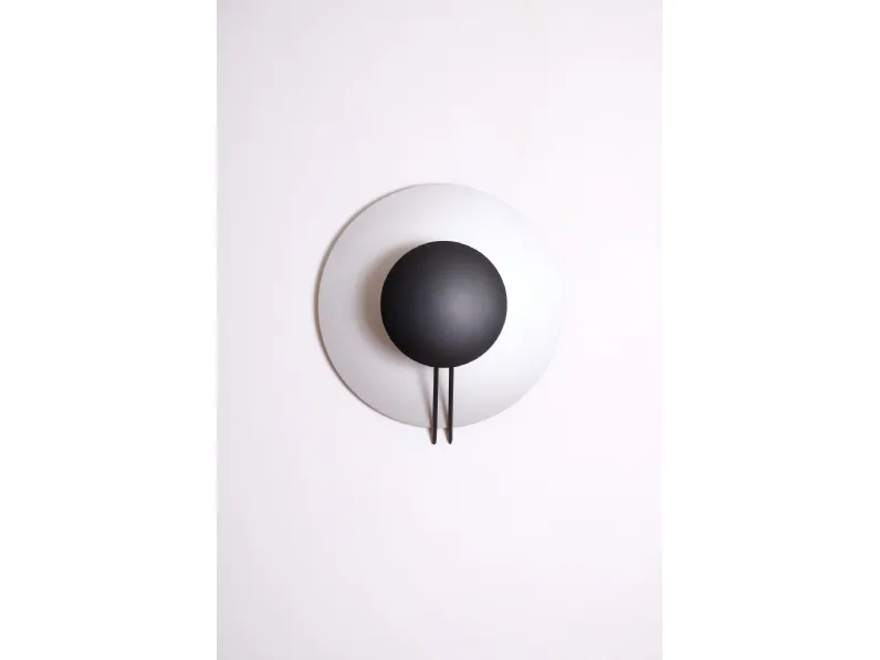 Lampada da parete Artigianale Vega Argento con forte sconto