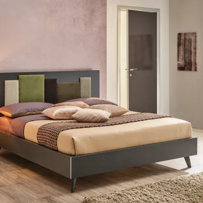 Letto imbottito con gambe Letto matrimoniale yan in finitura grafite con inserti in tessutoCollezione esclusivaa prezzo scontato