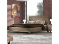 Letto in legno con gambe 6053Artigianalea prezzo scontato