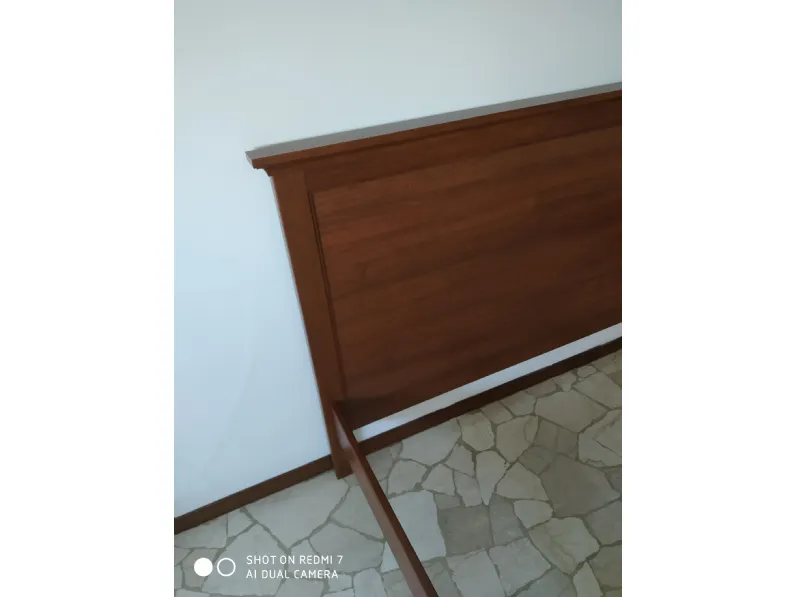 Letto in legno con giroletto ClassicArtigianalea prezzo ribassato