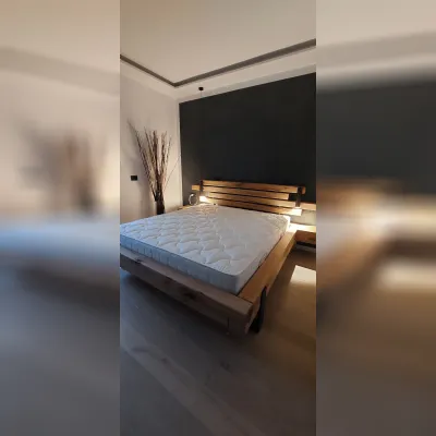 Letto in legno con giroletto Marty Collezione esclusiva a prezzo scontato