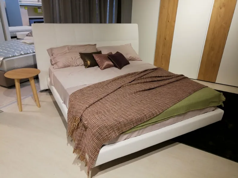 Letto matrimoniale Bali Rigo Salotti in offerta outlet