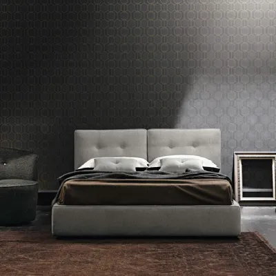 Letto matrimoniale modello Hot scontato del 40%
