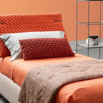 Letto moderno con contenitore Spin Samoa a prezzo ribassato