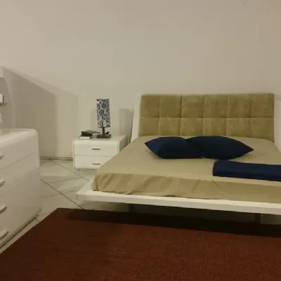 Letto moderno con giroletto Hercules Mercantini a prezzo ribassato