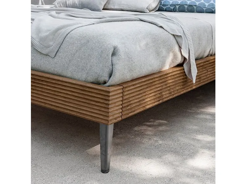 Letto moderno Wooden bed Devina nais con un ribasso esclusivo