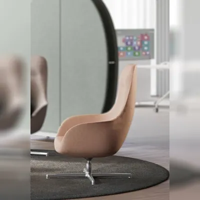 Poltroncina Truka lounge girevole oscillante Con poggiatesta Las mobili a prezzi outlet