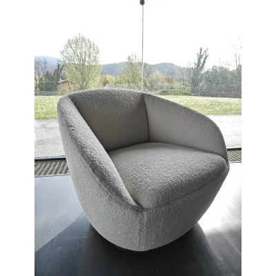 Poltrona in stile design Naan Pianca in Offerta Outlet