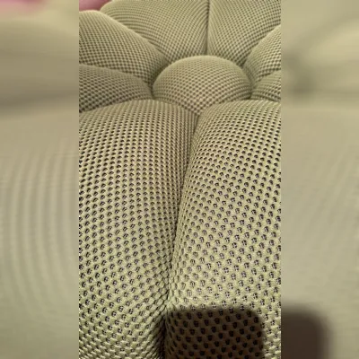 Pouf Daisy di Calia: design unico, prezzi outlet!