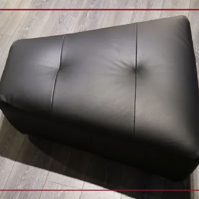 Pouf design modello Selfy trapezio Egoitaliano a prezzo scontato