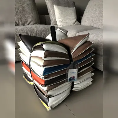 Pouf senza letto U'strozz Calia a prezzi convenienti