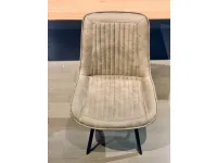 Scopri la sedia modello Sixty di Devina Nais! Richiedi il prezzo e arreda con stile la tua casa.
