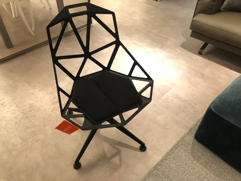 Sedia Chair one 4 star Magis in OFFERTA OUTLET
