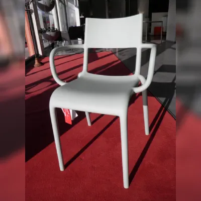 Sedia con braccioli Generic a Kartell in Offerta Outlet