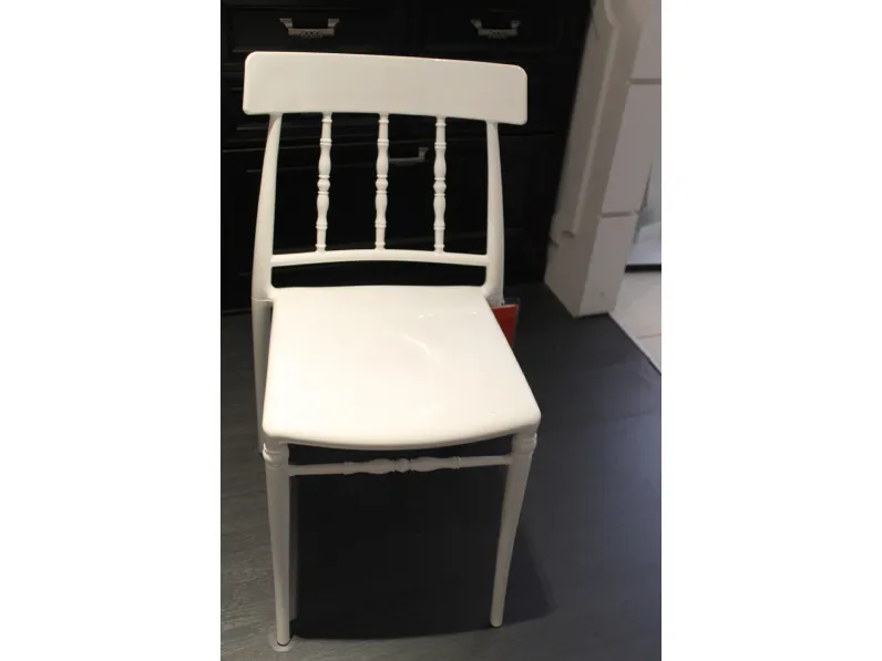 Sedia design di Bonaldo impilabile a prezzo Outlet