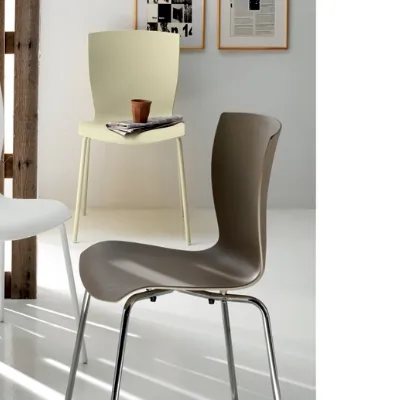 Sedia impilabile Chatty Scavolini a prezzo Outlet