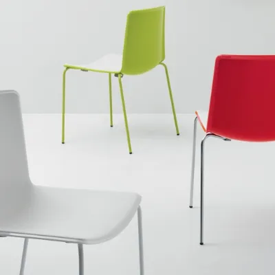 Sedia impilabile Tweet 890 Scavolini a prezzo scontato