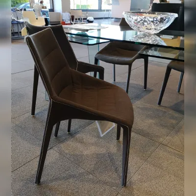 Sedia Outline Molteni & c con un ribasso vantaggioso
