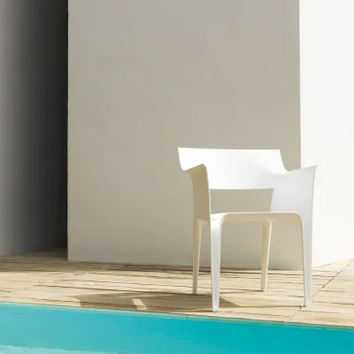 Sedia Pedrera di Vondom: prezzo speciale! Splendida ed elegante, adatta a qualsiasi ambiente.