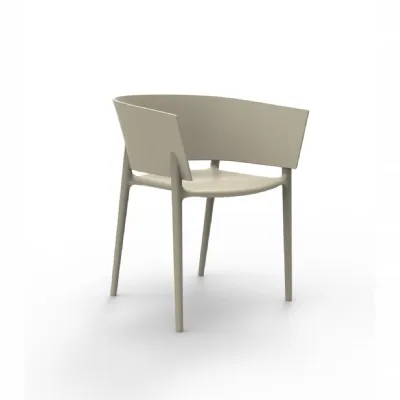 Sedia Africa di Vondom: design unico, prezzo vantaggioso! Una scelta di classe per il tuo arredamento.
