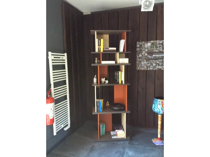 Libreria in stile design Former in legno Offerta Outlet