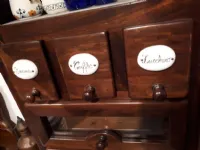 Vetrinetta Credenza- dispensa attrezzata di maggi Artigianale in legno a prezzo scontato