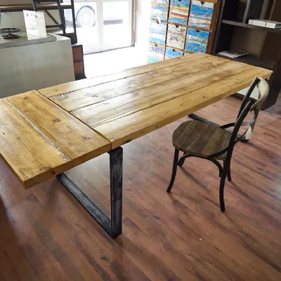 tavolo industrial outlet in offerta ultimo pezzo  da cm 180 x 80 allungabile con una o due prolunghe  da cm 40
