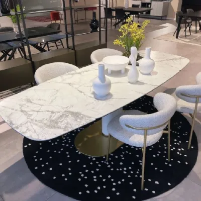 Scopri il Tavolo ellittico Calligaris a PREZZO OUTLET! Ideale per arredare la tua casa.