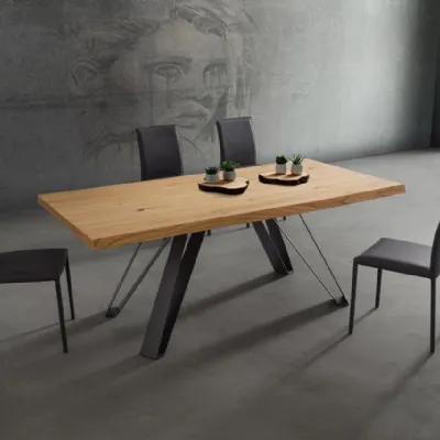 Scopri il tavolo Noah: primavera in OFFERTA OUTLET -33%. Progettato da un progettista interni!