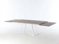 Tavolo con basamento centrale Big Bangdi Ingeniain Offerta Outlet