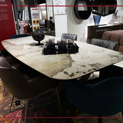 Tavolo ellittico in ceramica Skorpio keramik Cattelan italia in Offerta Outlet