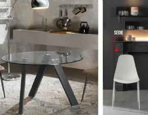 Tavolo fisso Grigio con 4 sedie Artigianale a prezzo scontato