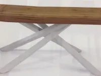 Tavolo in legno rettangolare Tavolo legno nodato Benedetti a prezzo ribassato