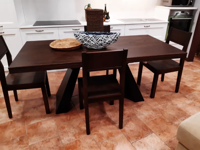 Tavolo in legno rettangolare Tavolo-sedie Mirandola in offerta outlet