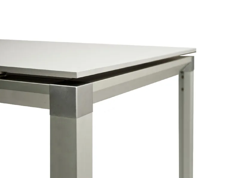 Tavolo in metallo rettangolare Tavolo chat165 alluminio bonaldo Bonaldo a prezzo ribassato