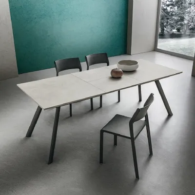 Tavolo Neil La primavera in OFFERTA OUTLET
