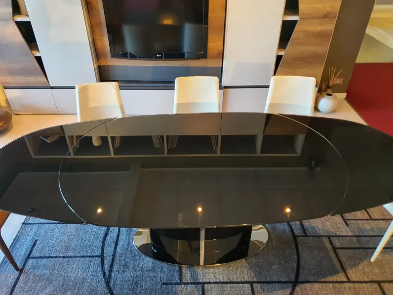 Tavolo in offerta outlet modello Odyssey di Calligaris 