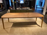 Tavolo con piano in legno ovale di Poliform a PREZZO OUTLET 