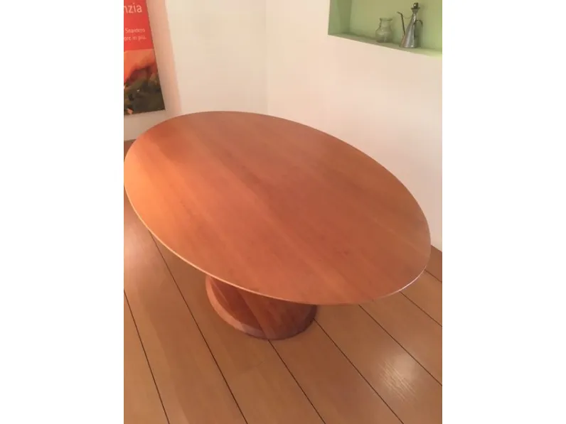 Tavolo Porada Porada in legno Fisso