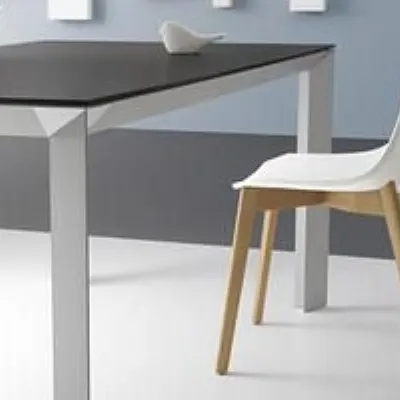 Tavolo rettangolare in laccato Diamante120 Pointhouse in Offerta Outlet