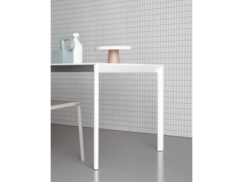 Tavolo rettangolare in laminato Maki  Kristalia in Offerta Outlet