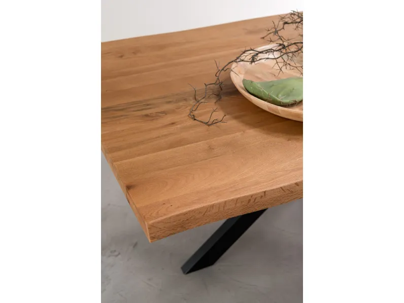 Tavolo rettangolare in legno Cross di Collezione esclusiva in Offerta Outlet